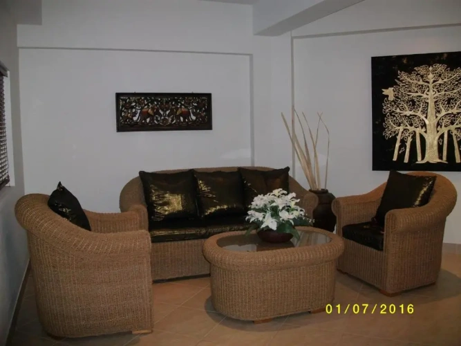 1 Bedroom Deluxe Apartment