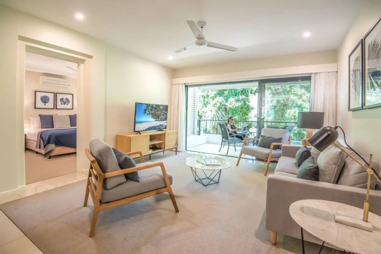 1 Bedroom Deluxe Apartment