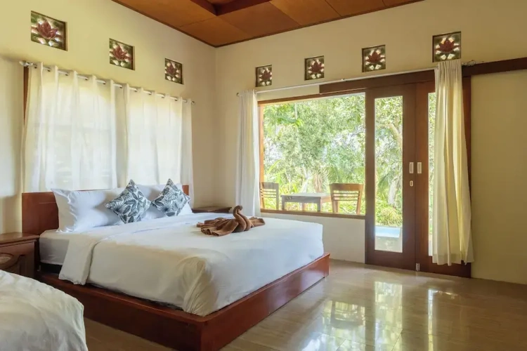 Standard Family room with balcony and with garden view
