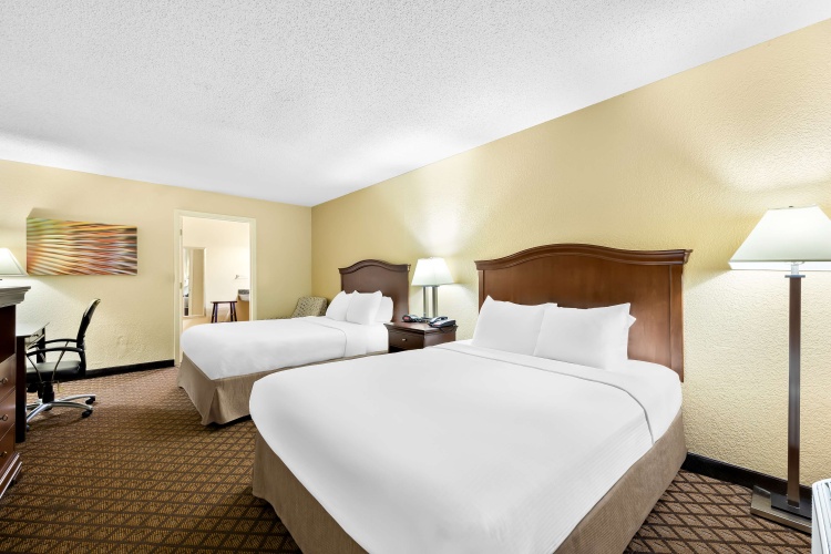 Standard Quadruple room