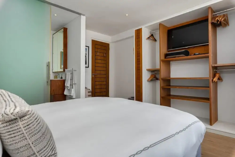 Seacliffe 307