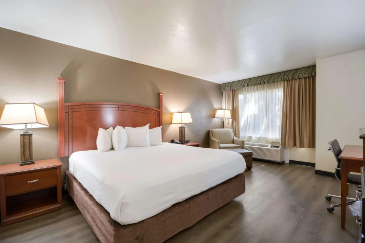 Comancheria Hotel & Convention Center
