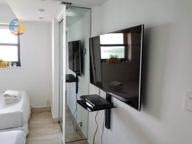 Alexander 1402 2 Bedroom Apts by RedAwning