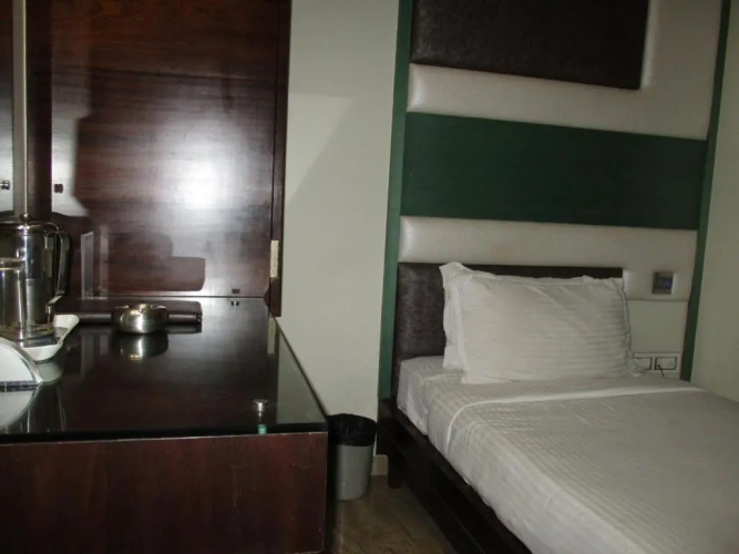 Deluxe Single room