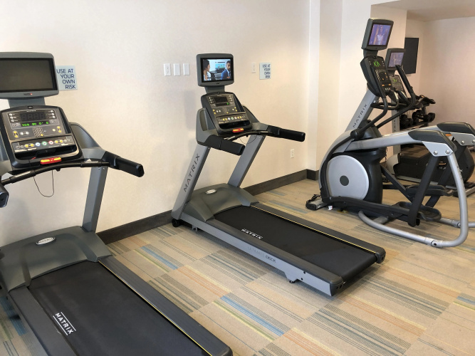 Holiday Inn Express Jacksonville Beach photo 21