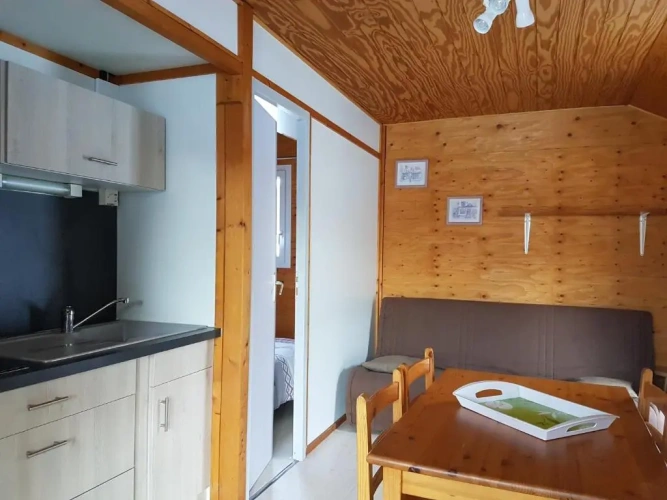 2 Bedrooms Chalet