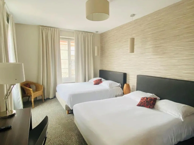 Standard Quadruple room