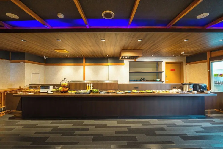 Nikko Garden Hotel