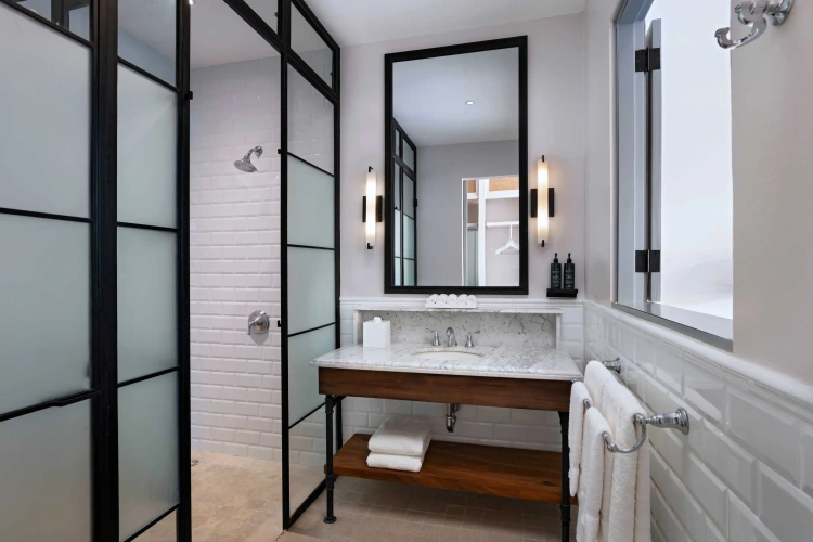 Standard room with balcony