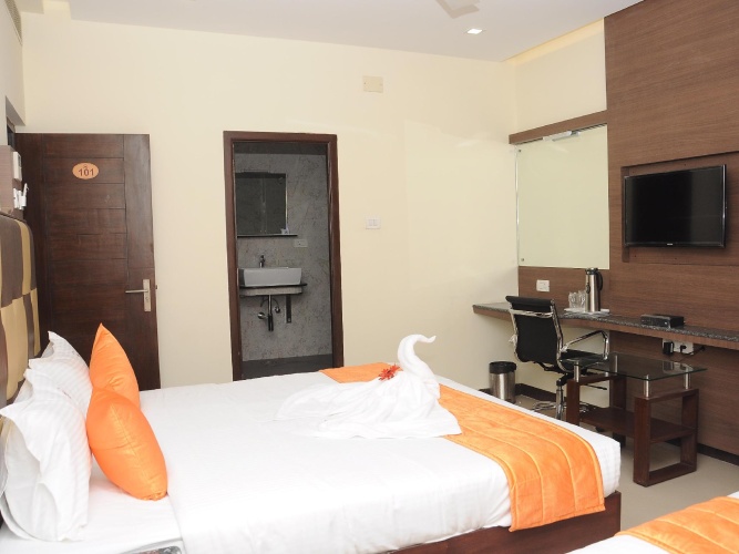 Premium Triple room