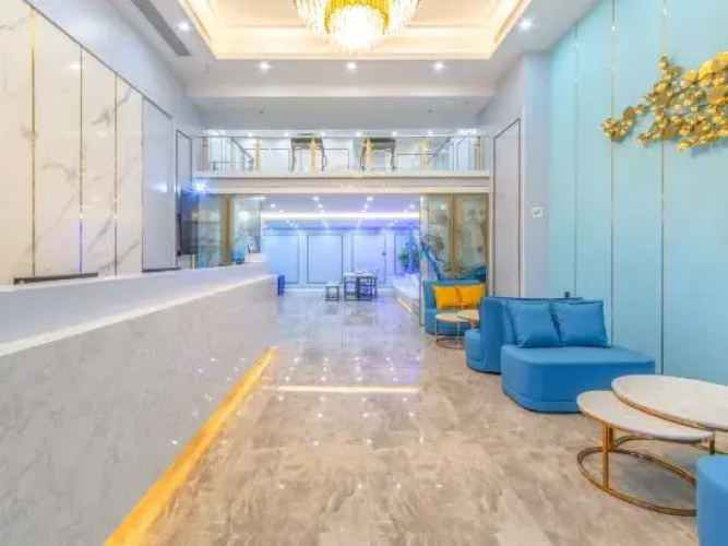 Ibis Styles Hotel (Kunming High-tech Zone Wuyue Plaza)