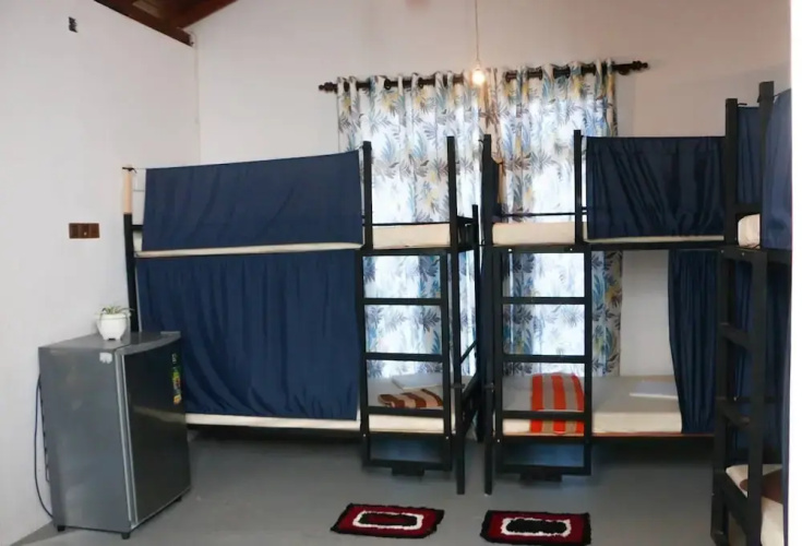 Dihein surf Hostel