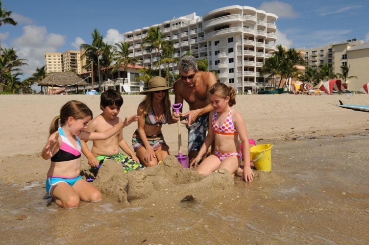 Beachcomber Resort & Villas photo 32