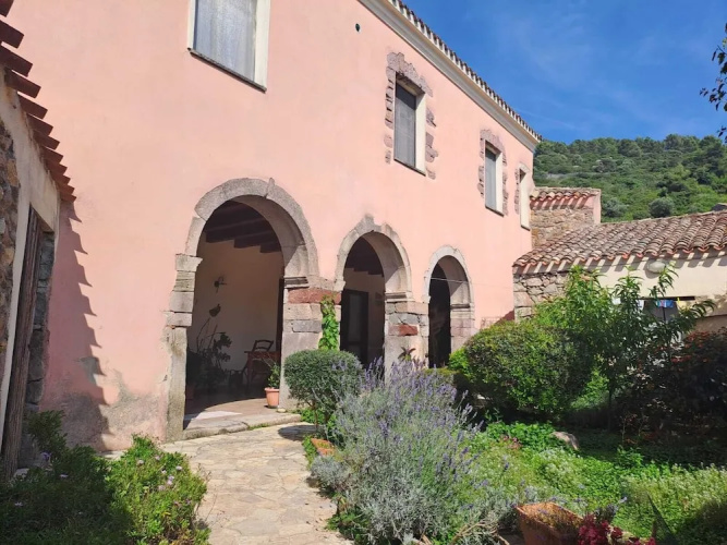 B&b S'omu Antiga - Sardinia