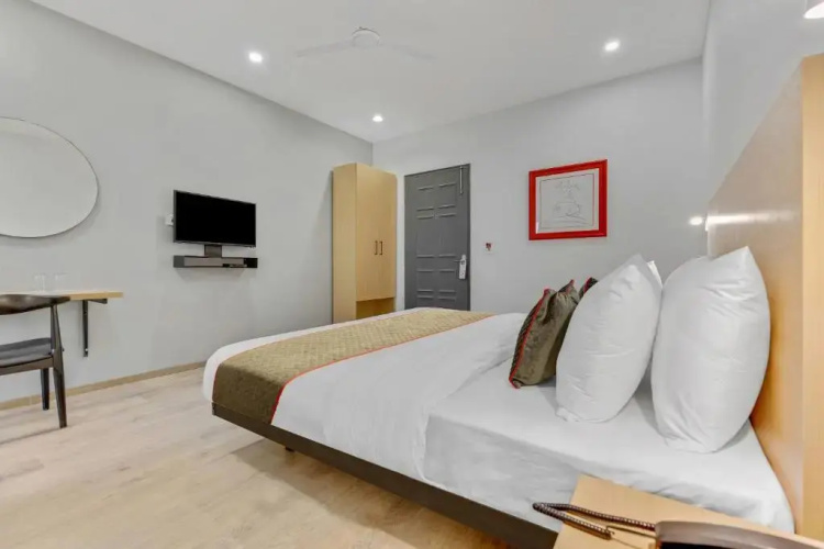 OYO Townhouse 204 Sector 49