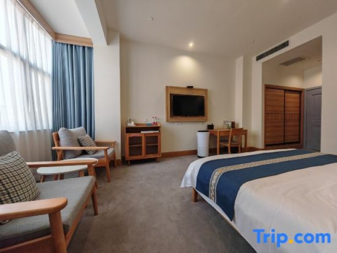 Standard Double room with view