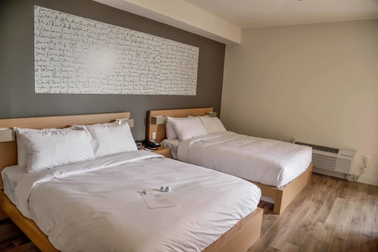 Quadruple Suite