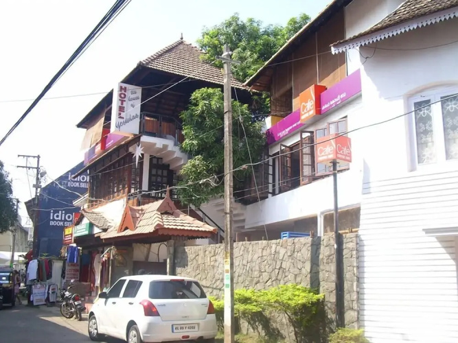 The Mango Tree Inn