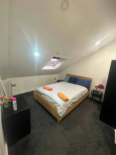 Cardiff Cathedral Apartment