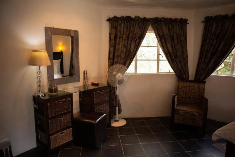 Rorkes Drift Lodge