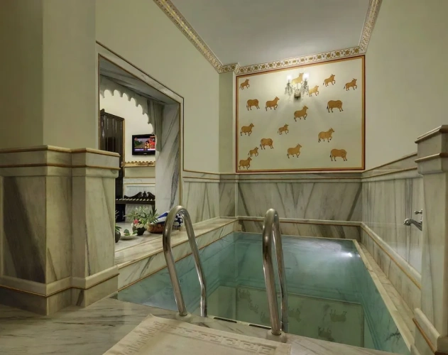 Suite with balcony