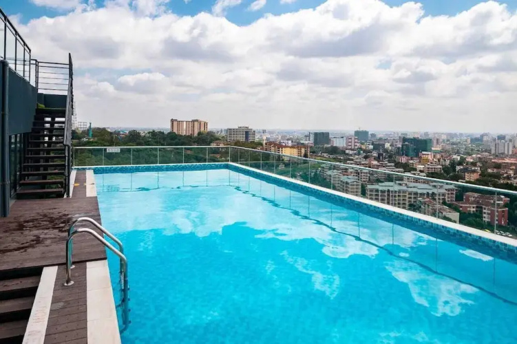 Lux Suites Laurel Hill Suites