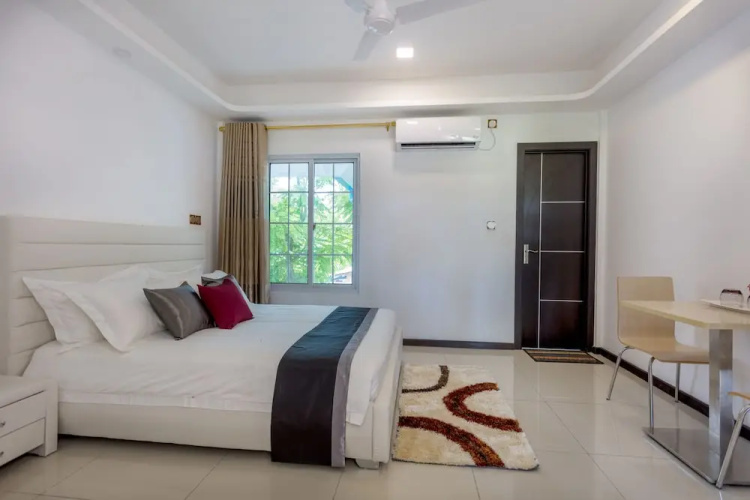 K Inn Kaashidhoo