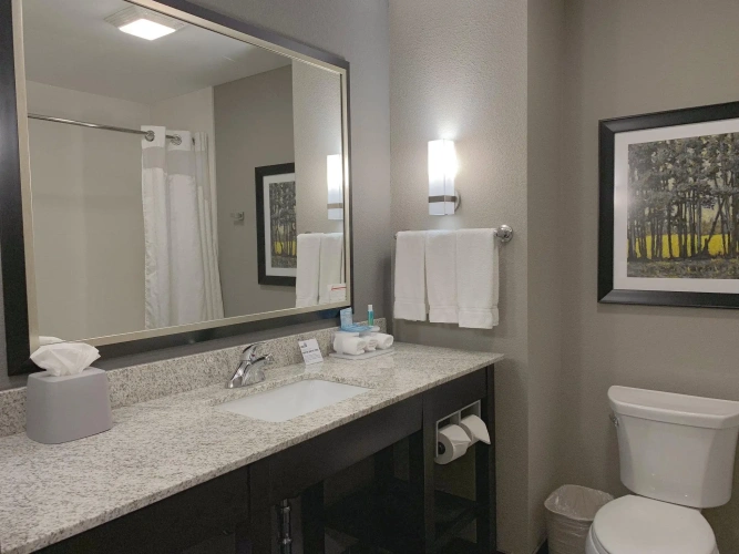 1 Bedroom Double Suite