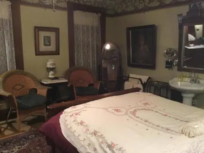 Allen House Inn