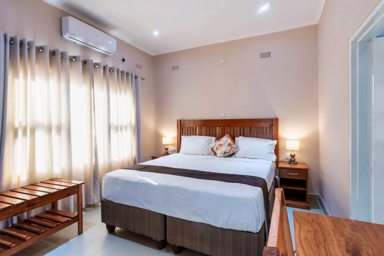 Premier Guest Lodge