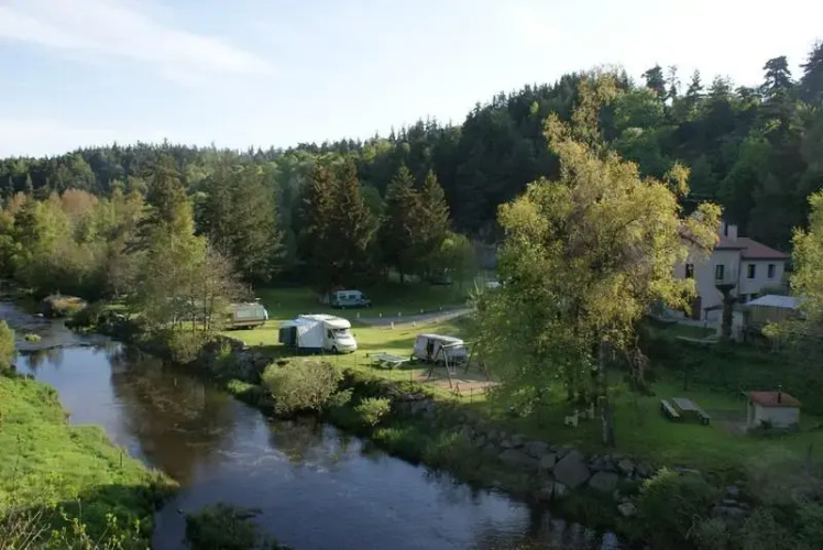 Camping Eco-responsable du Pont de Braye