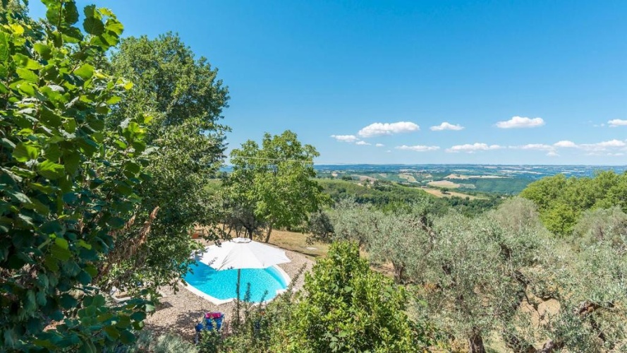 3 Bedrooms Villa