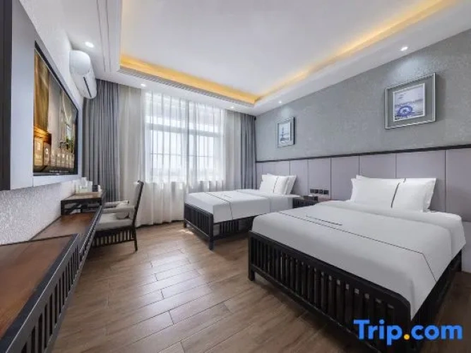 Premier Twin room