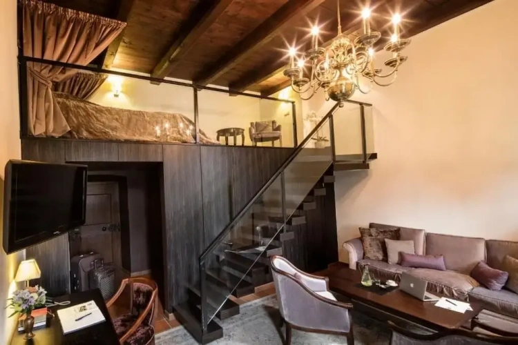 Deluxe Double Suite