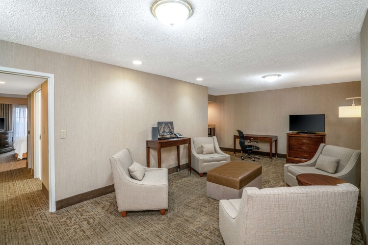 Embassy Suites by Hilton Nashville at Vanderbilt photo 16