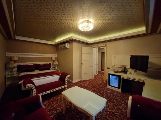 Deluxe Triple Suite