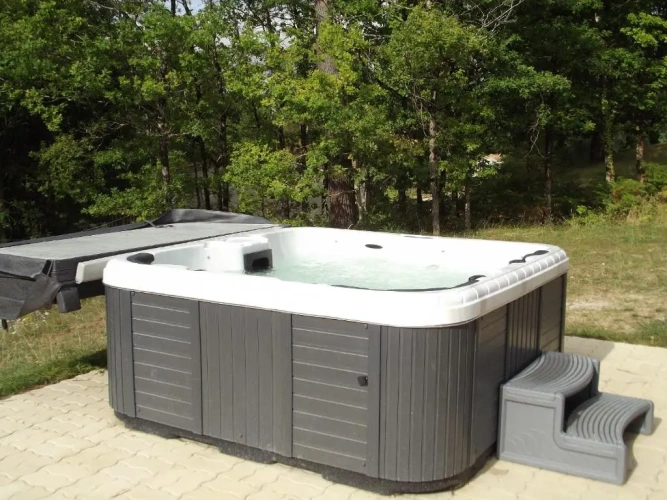 3 Bedrooms Deluxe Cottage