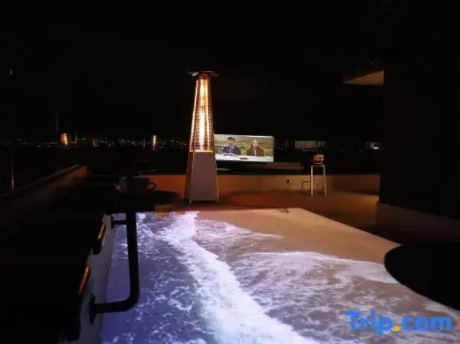 Tongxi sea view villa