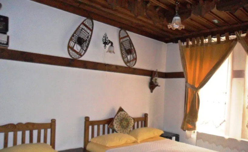 Ezgi Konaklari