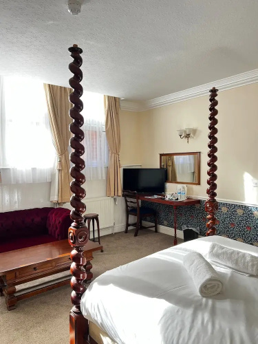 The Lairgate Hotel