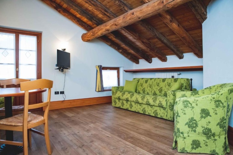 Standard Double Suite