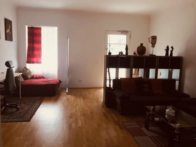 Lilians City Center Studio