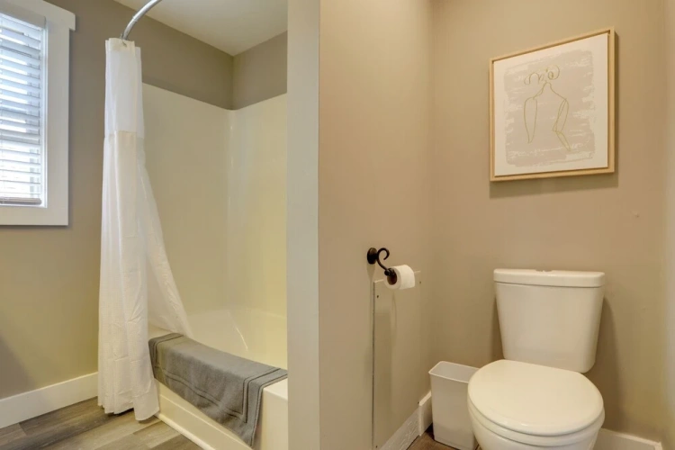 2 Bedrooms Cottage