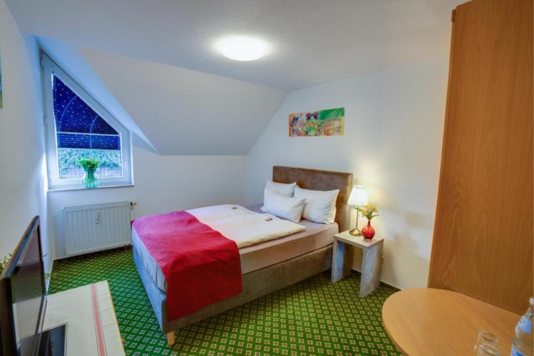 Standard Single room
