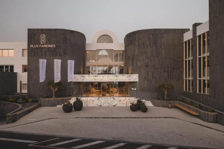 Plus Fariones Suite Hotel photo 31