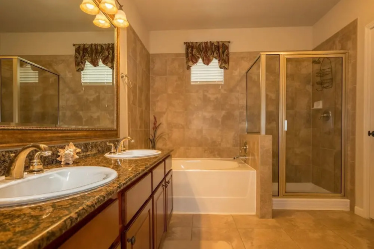 BP623CP Bella Piazza - Three Bedroom Condo