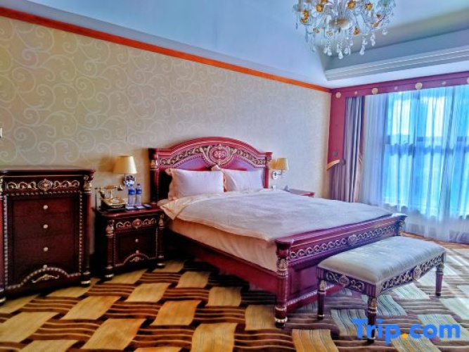 Deluxe Double Suite