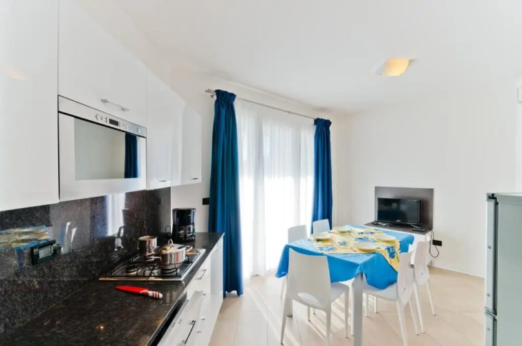 2 Bedrooms Apartment with balcony