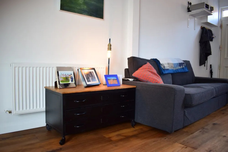 2 Bedroom House in Portobello