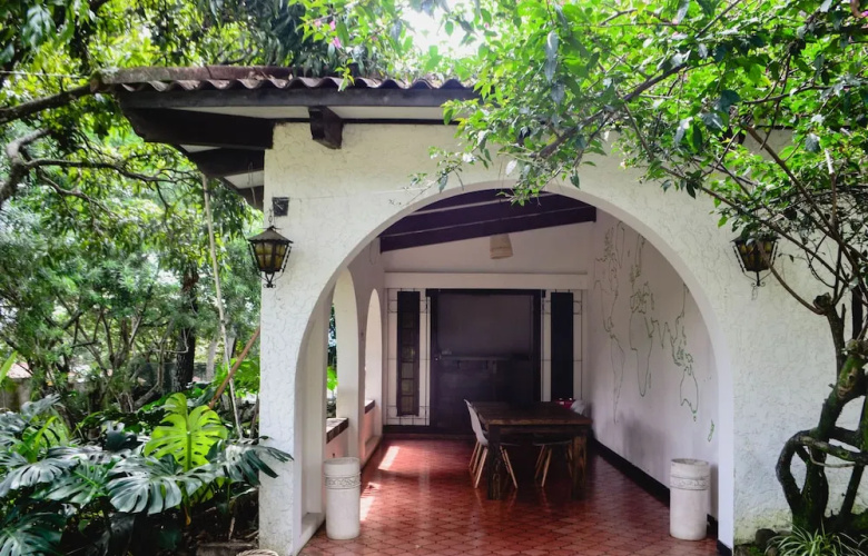 Robles Hostel